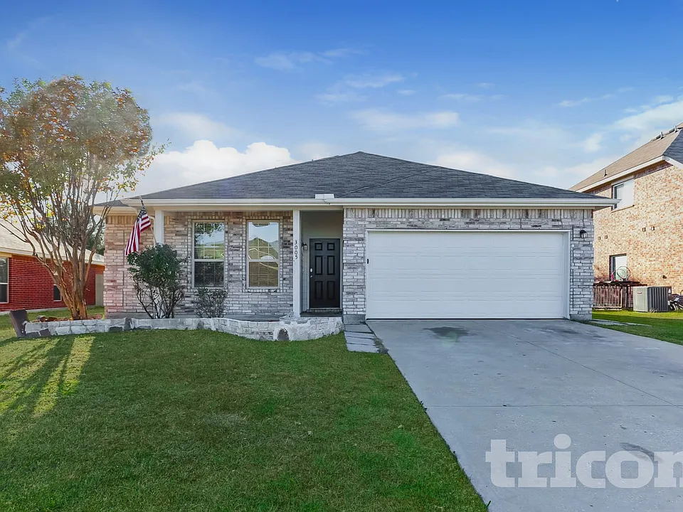 3005 Glenrose Dr