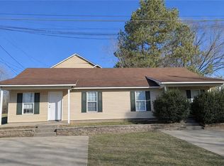95 Bruce St, Adairsville, GA 30103