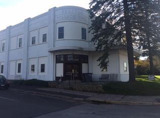 200 2nd St APT 9, Proctor, MN 55810