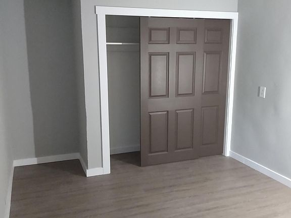 5th image of 12350 SW Grant Ave