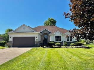10076 Hunt Dr, Davison, MI 48423