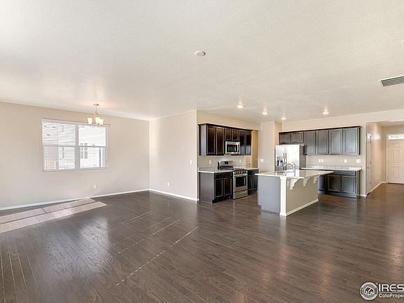 3rd image of 5429 Snowberry Ave