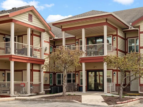1300 School Street #106, Sun Prairie, WI 53590