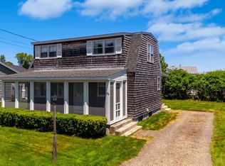 26 Bayview Ave, York, ME 03909