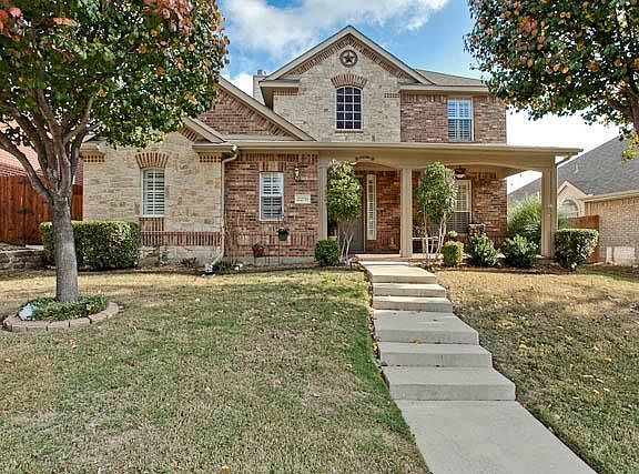 2nd image of 2270 Garden Crest Dr