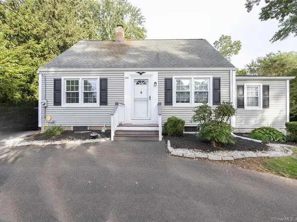389 Long Hill Road, Wallingford, CT 06492