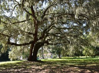 Washington St, Beaufort, SC 29902