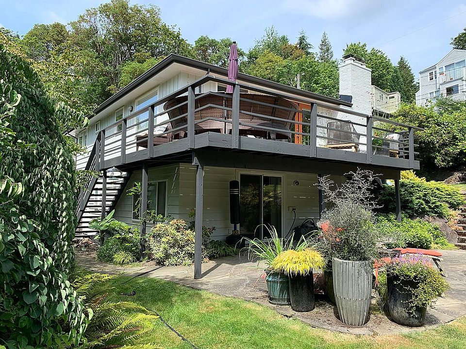 2nd image of 4605 47th Ave S