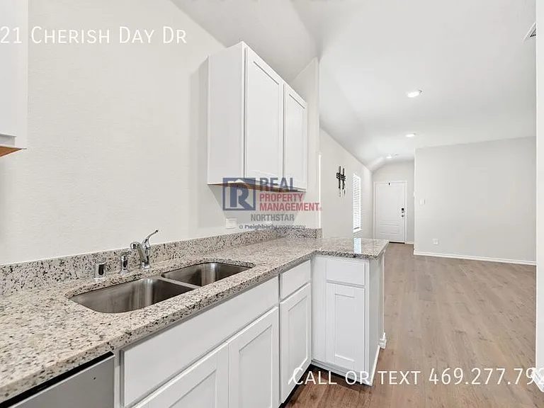 621 Cherish Day Dr — Photo 15