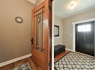 6216 W Catalpa Ave #1, Chicago, IL 60630