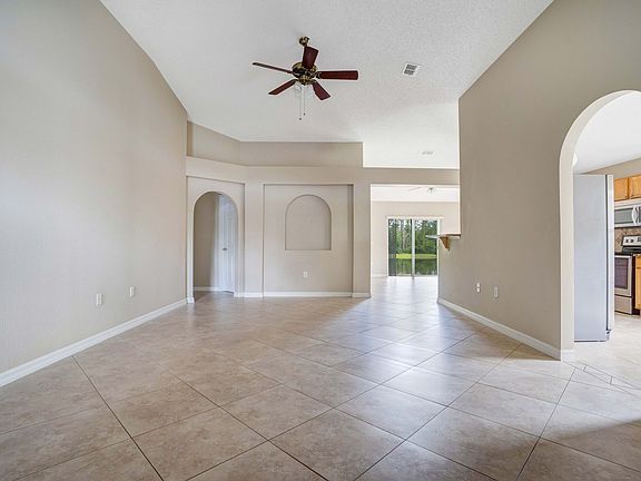 3rd image of 1845 Corner Meadow Cir