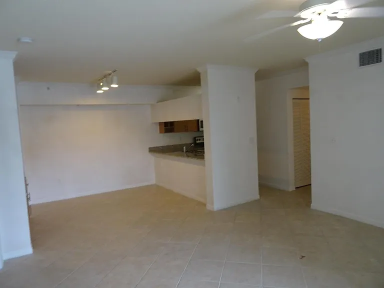 6450 Emerald Dunes Dr #103 — Photo 42
