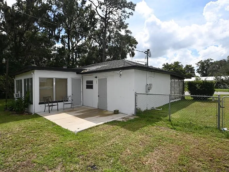 37017 Meridian Ave — Photo 6