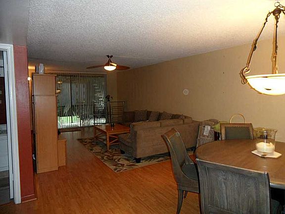5th image of 371 S Hollybrook Dr APT 206