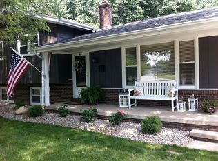 32 S Shore Dr, Youngstown, OH 44512