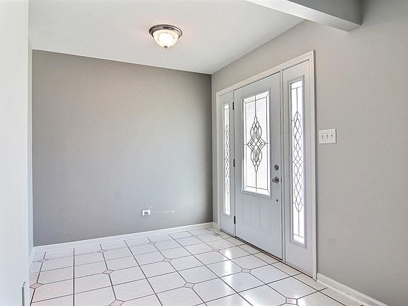 4th image of 9910 Southmoor Ave