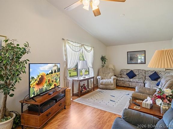 5th image of 1150 Georgene Rd