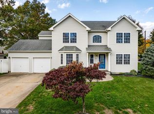 296 Neptune Dr, Manahawkin, NJ 08050
