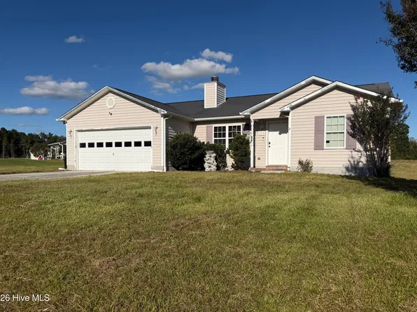 105 Starkys Creek Court, Maysville, NC 28555
