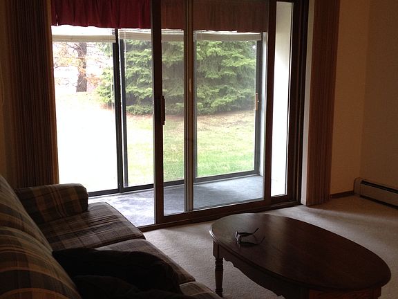 5th image of 10600 43rd Ave N APT 103