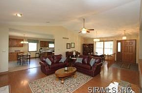 4th image of 15 Dunlap Cove Dr