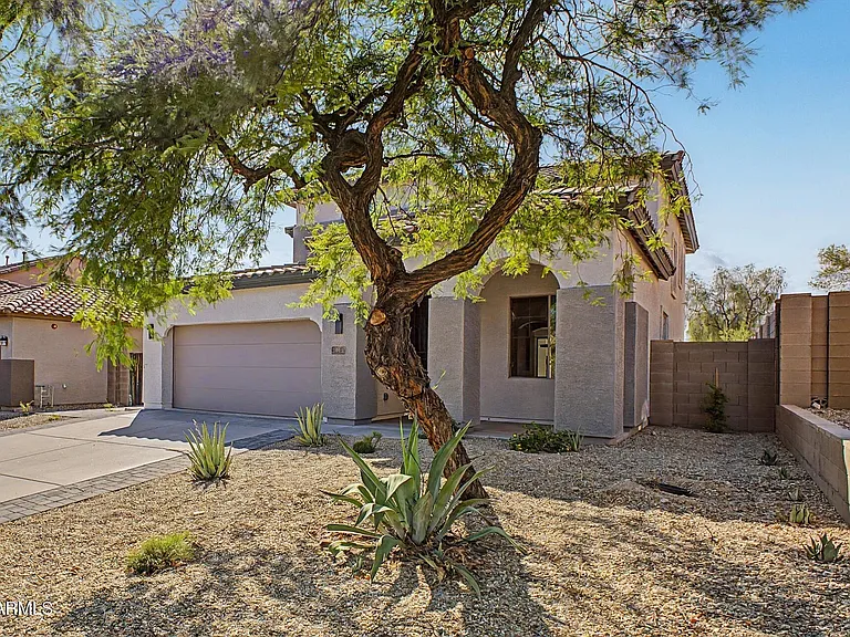 7062 W Andrew Ln — Photo 6