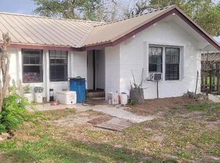 801 S Ann St, Rockport, TX 78382