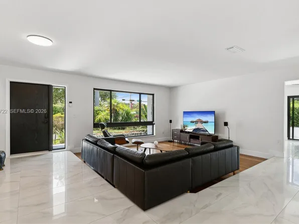 1545 Miller Rd, Coral Gables, FL 33146
