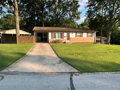 1574 Ville Angela Ln, Hazelwood, MO, 63042