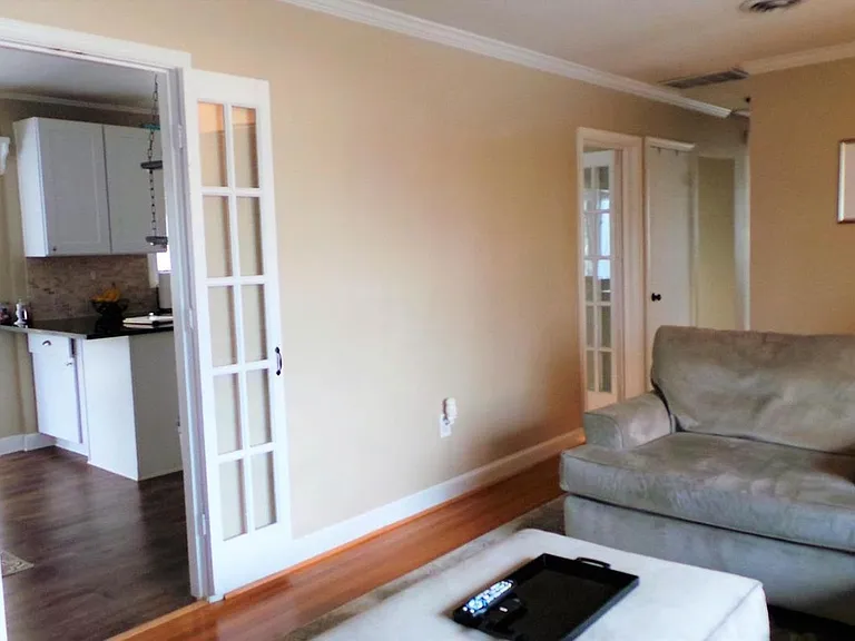 10719 Jones St — Photo 3