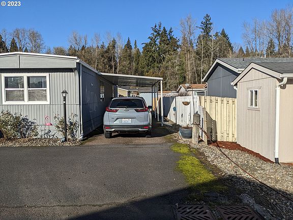 2nd image of 2413 Osprey Ln