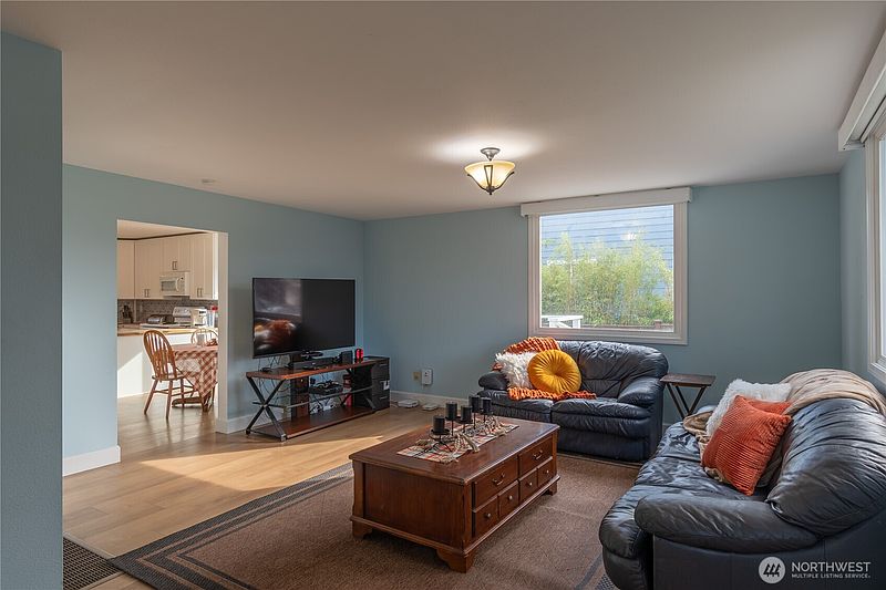 3rd image of 3605 S K Street