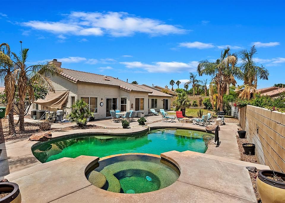 1st image of 79806 Shadwell Cir