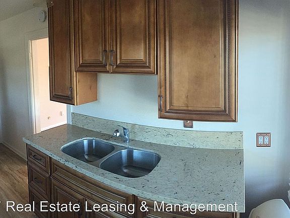 2nd image of 1641 Silverwood Dr