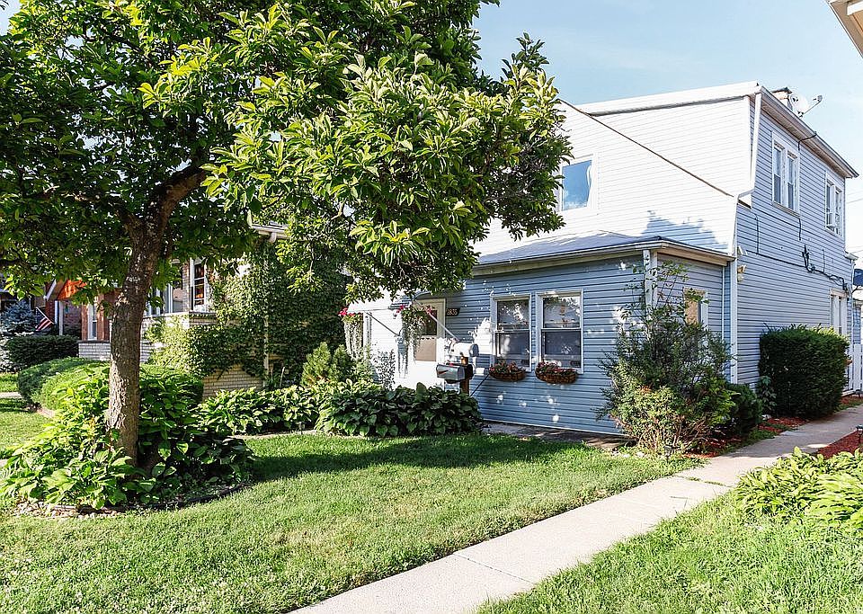 1st image of 2835 Harvey Ave