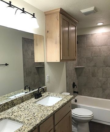 5th image of 1023 Jasmine Dr