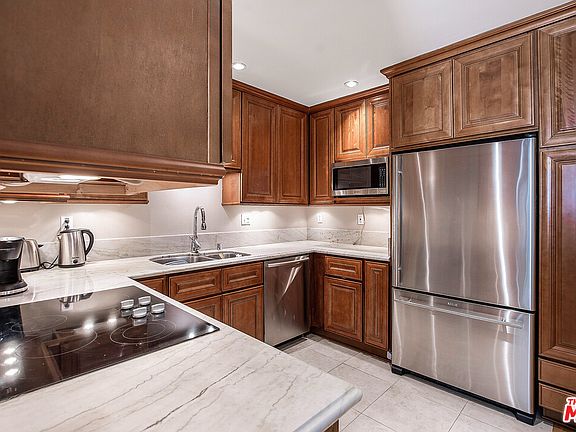 4th image of 1351 N Crescent Heights Blvd APT 118