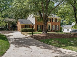 5950 Brace Rd, Charlotte, NC 28211