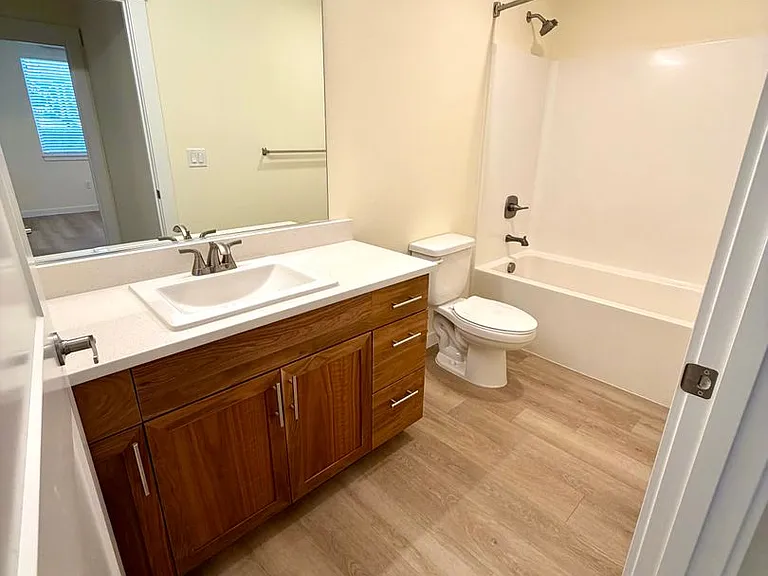 Alena Apartments — Photo 18