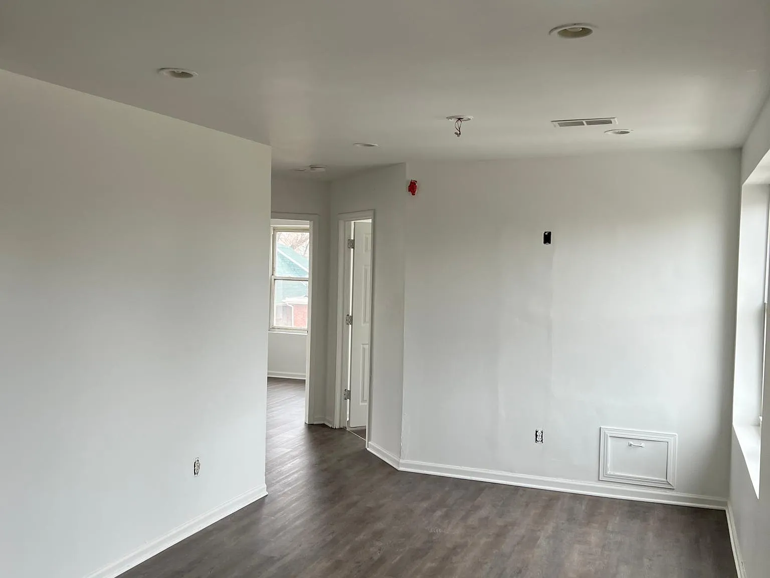 3801 Catalpa Street — Photo 4