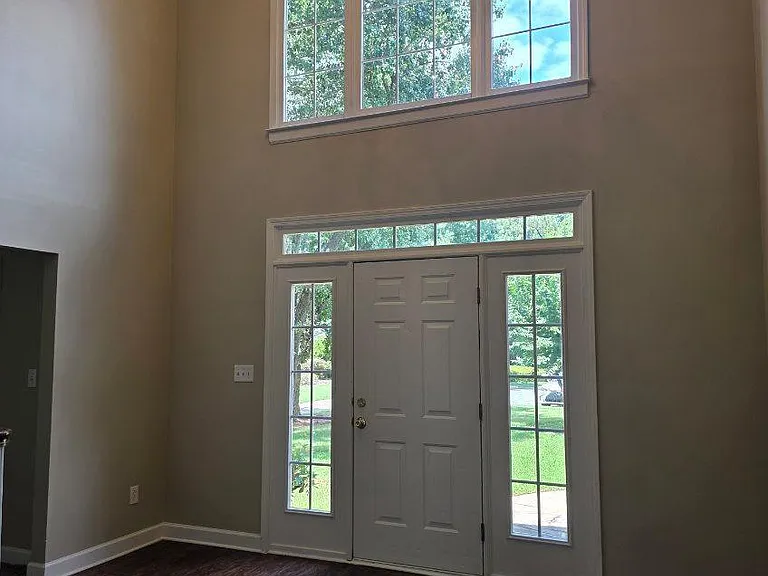 104 Inverrary Ct — Photo 2