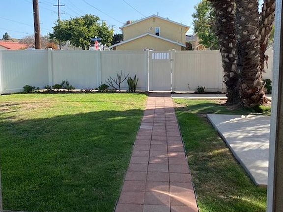 2nd image of 138 Santa Isabel Ave #A