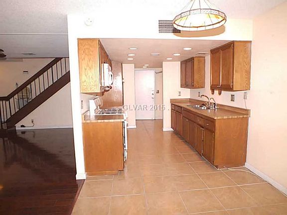 3rd image of 2117 Pine Breeze Ln #143