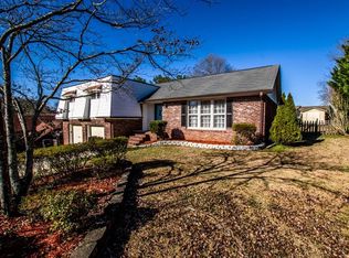 12 Berkshire Dr NE, Rome, GA 30161