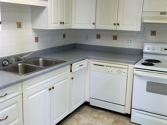 2nd image of 316 Church St