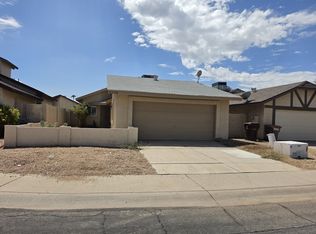 8229 W Yucca St, Peoria, AZ 85345