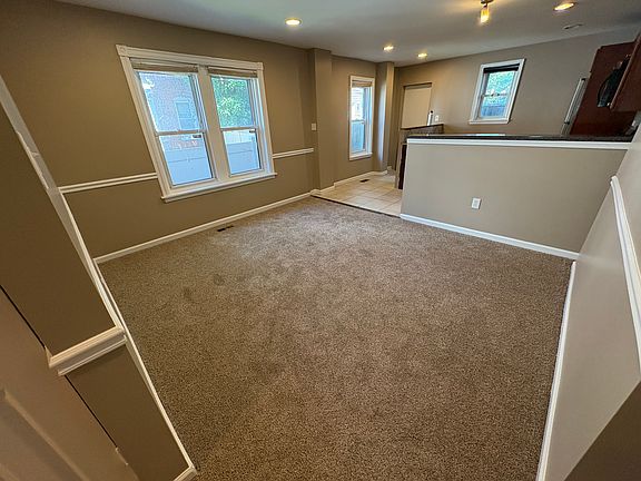 3rd image of 2234 Lamotte St