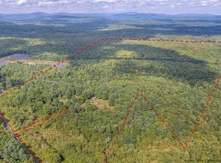 96 Tamarack Rd, Greenfield Park, NY 12435