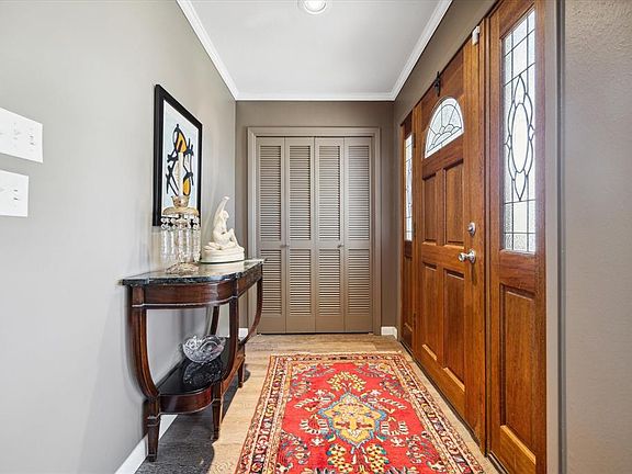 4th image of 3010 Cedar Knolls Drive