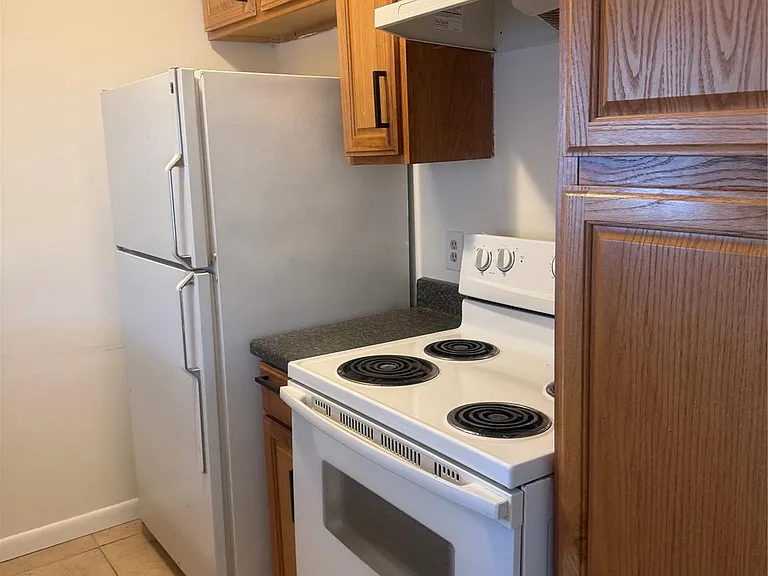 1603 W Main St #4 — Photo 5